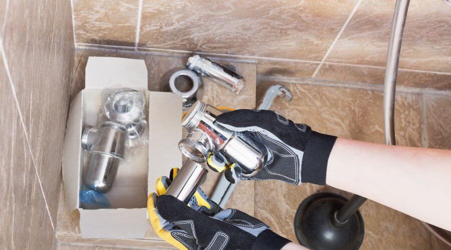 Professional gutter cleaning in Atwood, OK